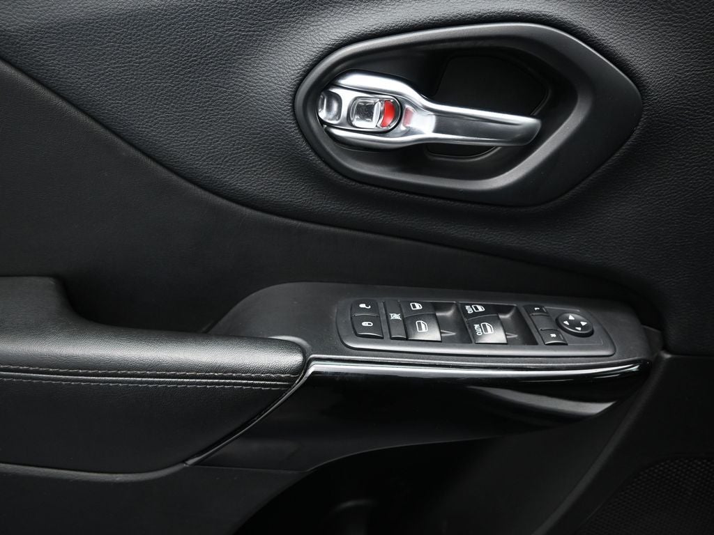 2019 Jeep Cherokee Altitude
