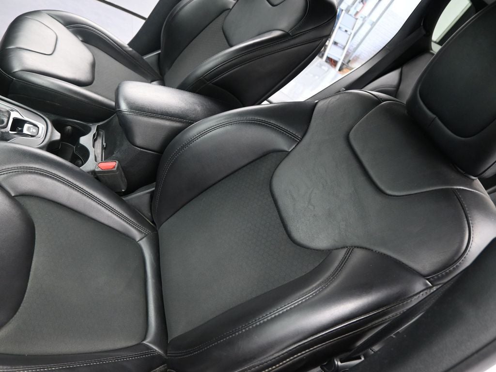 2019 Jeep Cherokee Altitude