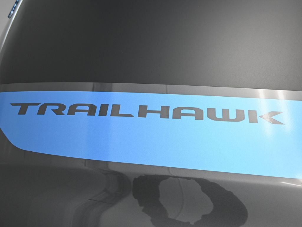 2022 Jeep Grand Cherokee Trailhawk 4xe