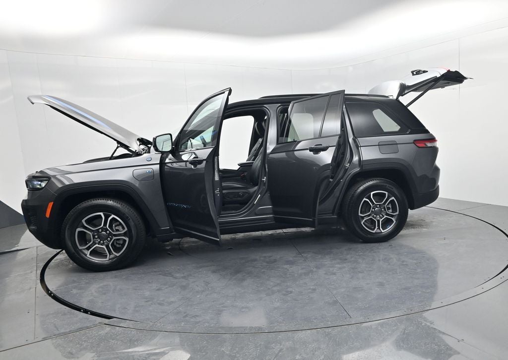 2022 Jeep Grand Cherokee Trailhawk 4xe