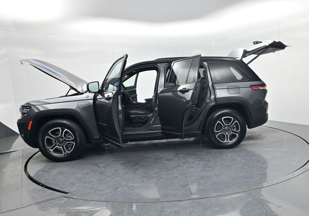 2022 Jeep Grand Cherokee Trailhawk 4xe