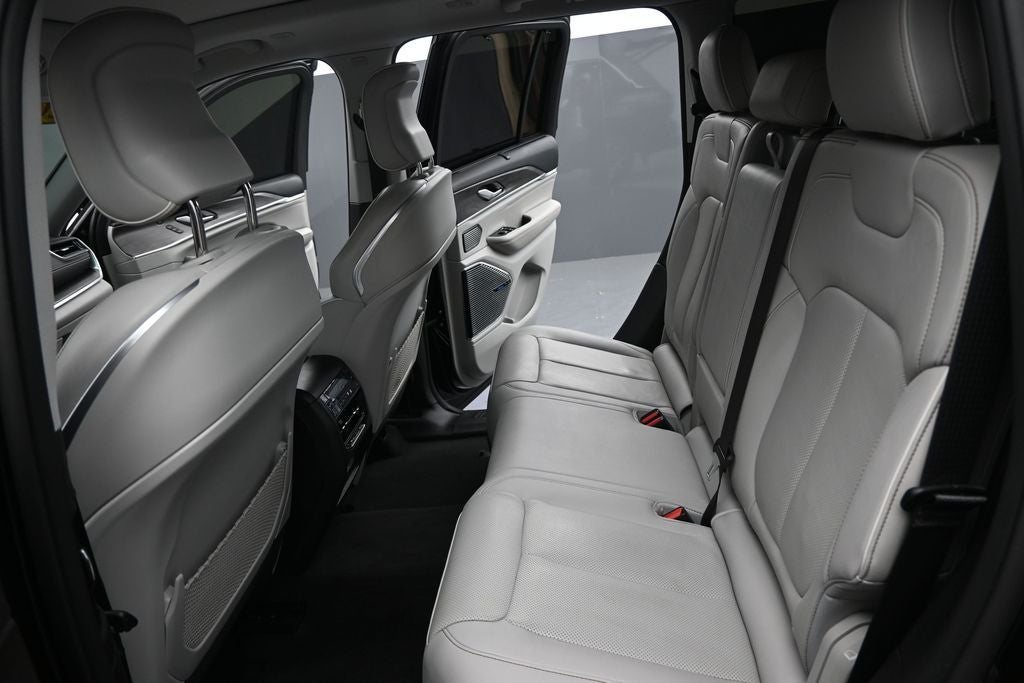 2022 Jeep Grand Cherokee Overland 4xe