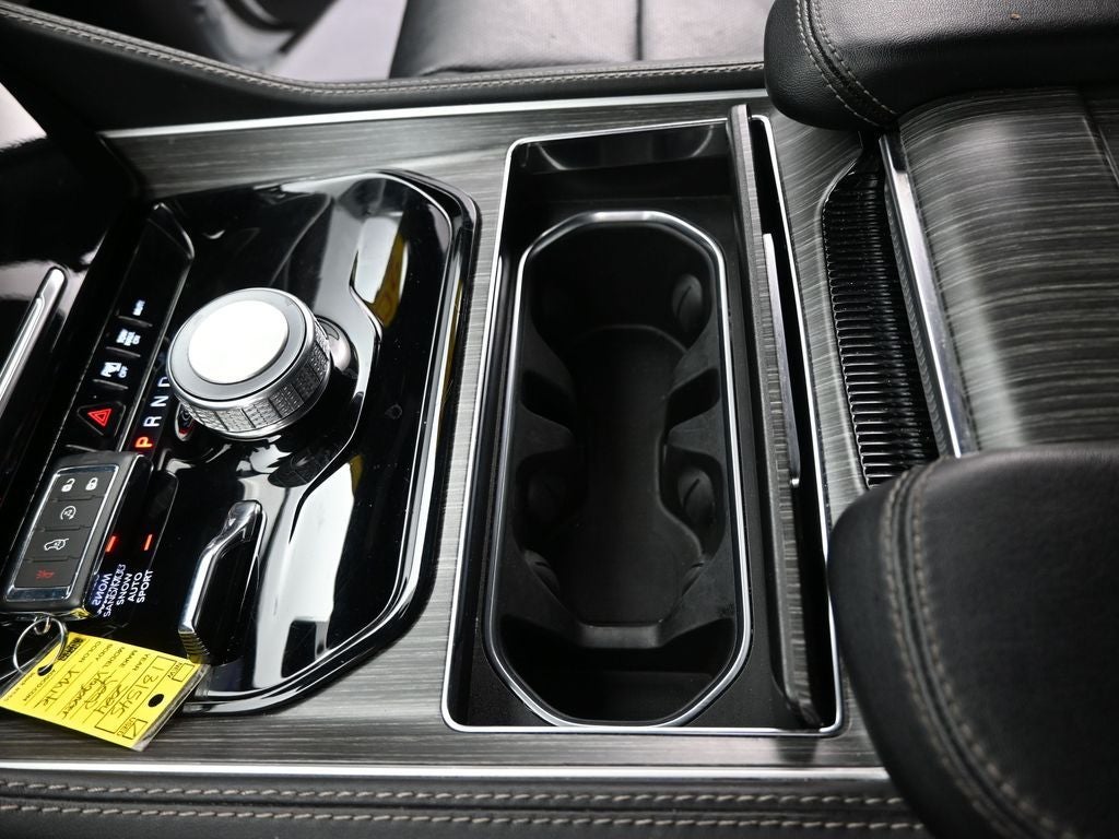 2024 Jeep Wagoneer L Series II