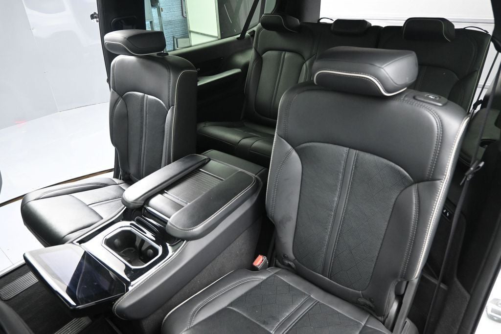 2024 Jeep Grand Wagoneer L Series II