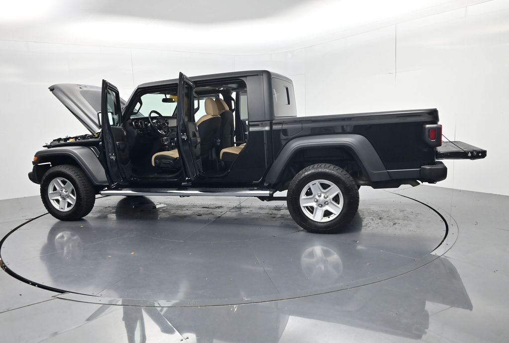 2020 Jeep Gladiator Sport