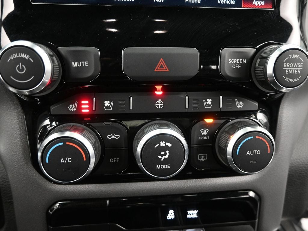 2024 RAM 1500 Laramie