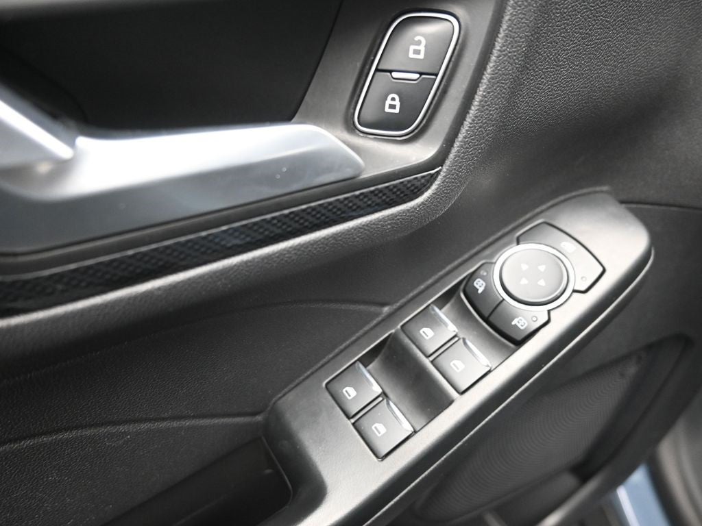 2025 Ford Escape ST-Line Select