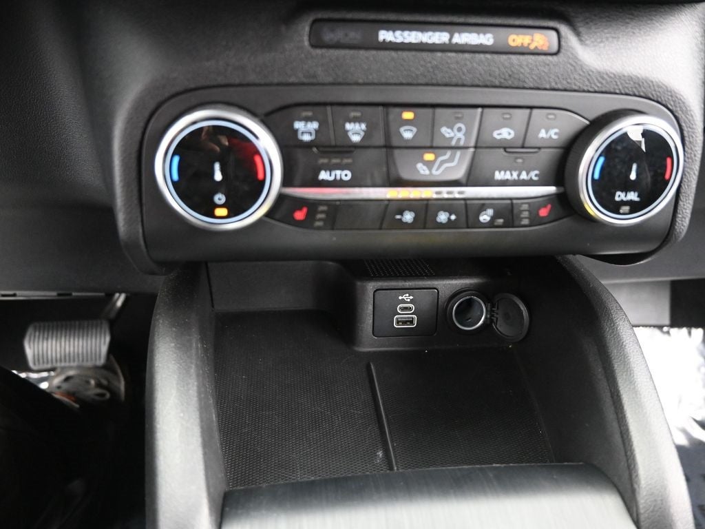 2025 Ford Escape ST-Line Select