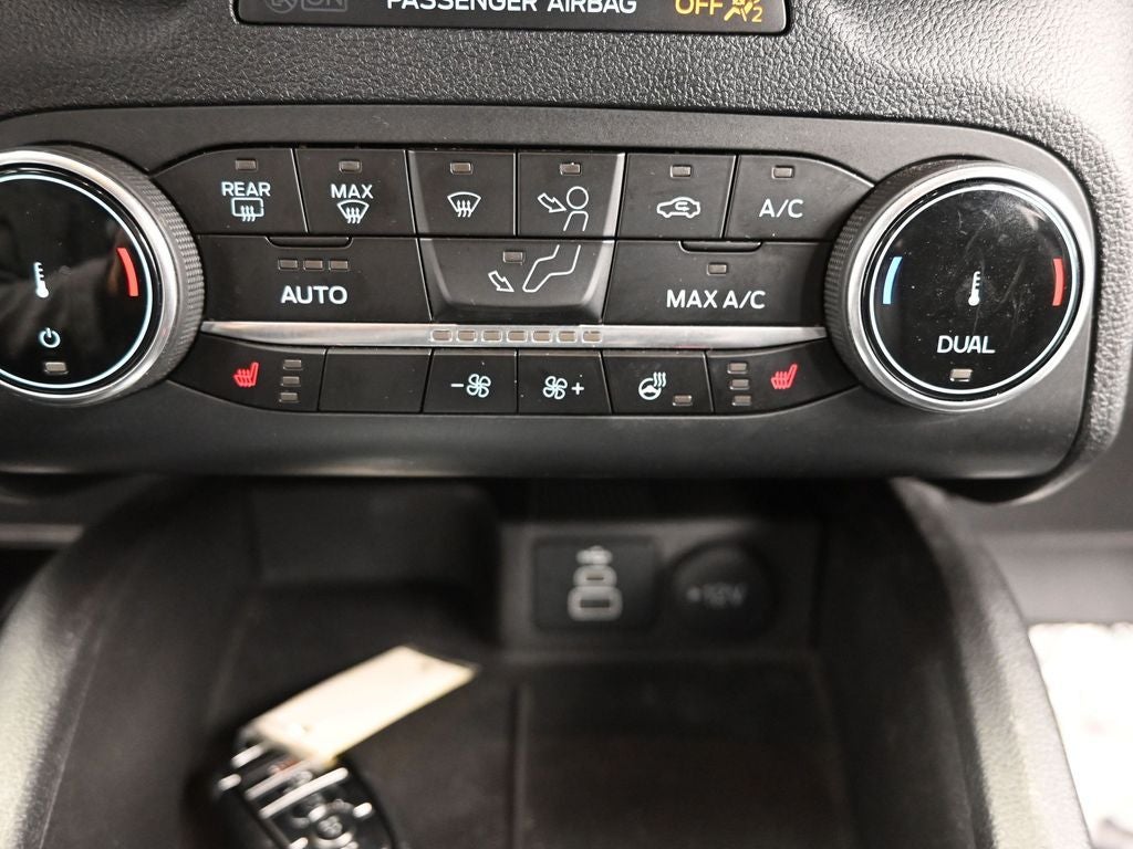 2025 Ford Escape ST-Line Select