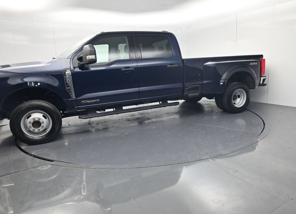 2025 Ford F-350SD XLT DRW