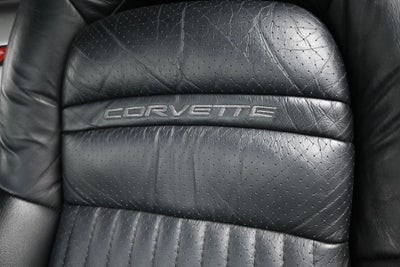 2004 Chevrolet Corvette Base