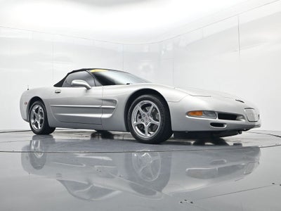 2004 Chevrolet Corvette Base
