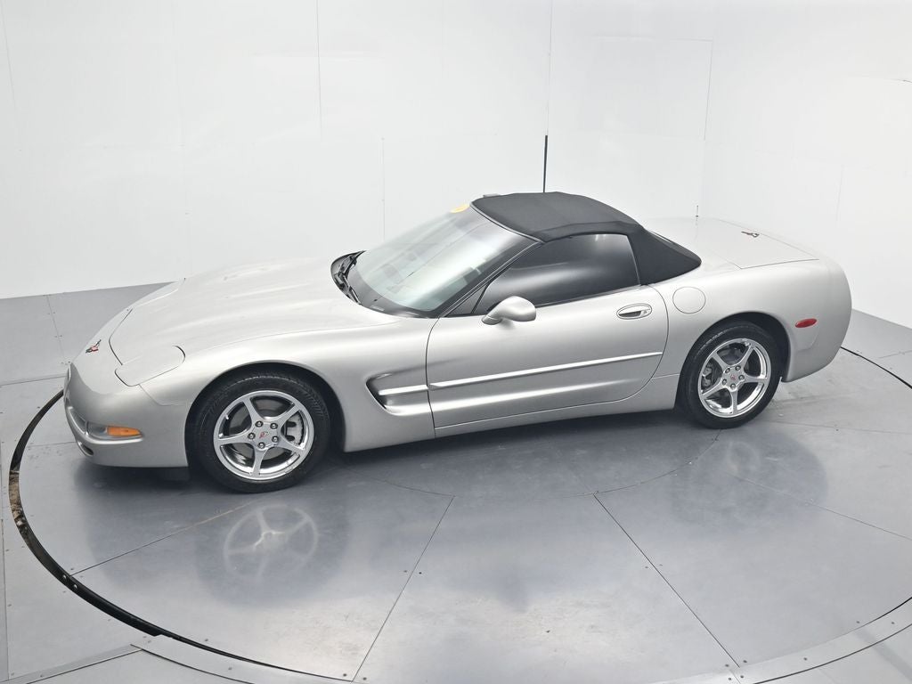 2004 Chevrolet Corvette Base