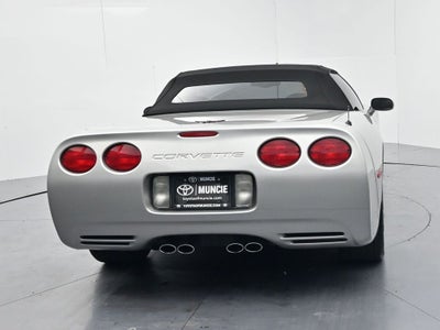 2004 Chevrolet Corvette Base