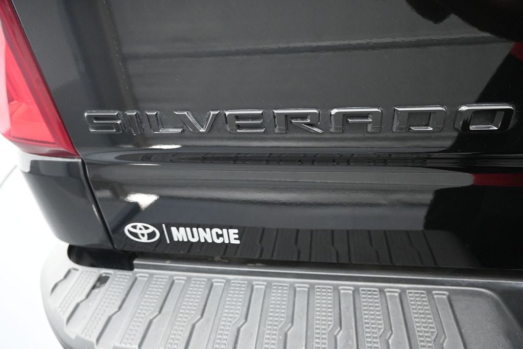 2022 Chevrolet Silverado 1500 LTD Custom Trail Boss