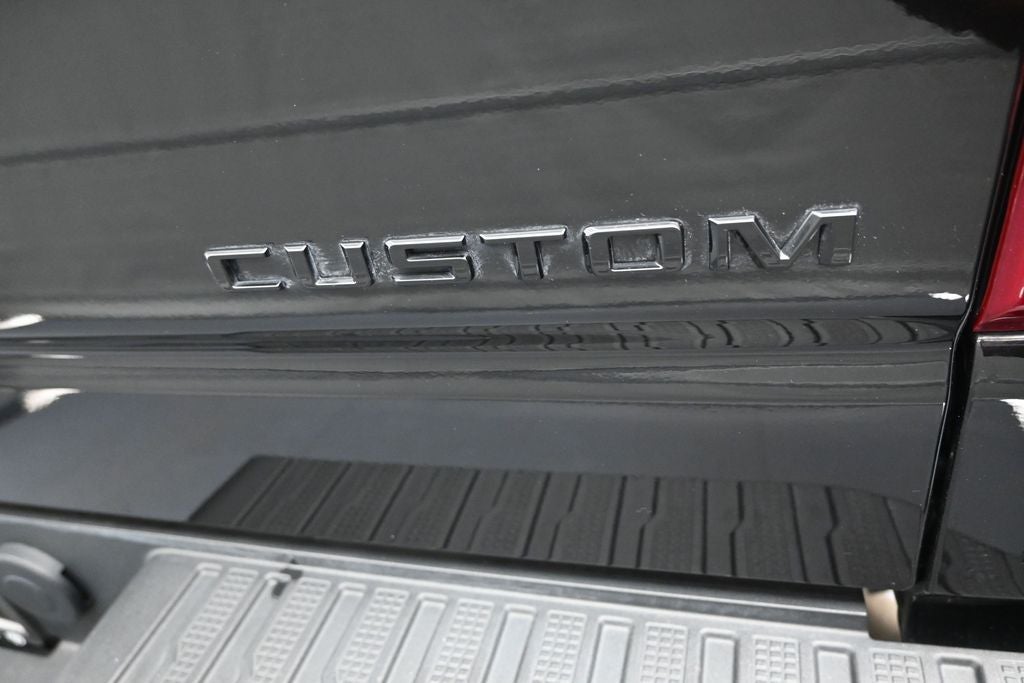 2022 Chevrolet Silverado 1500 LTD Custom Trail Boss