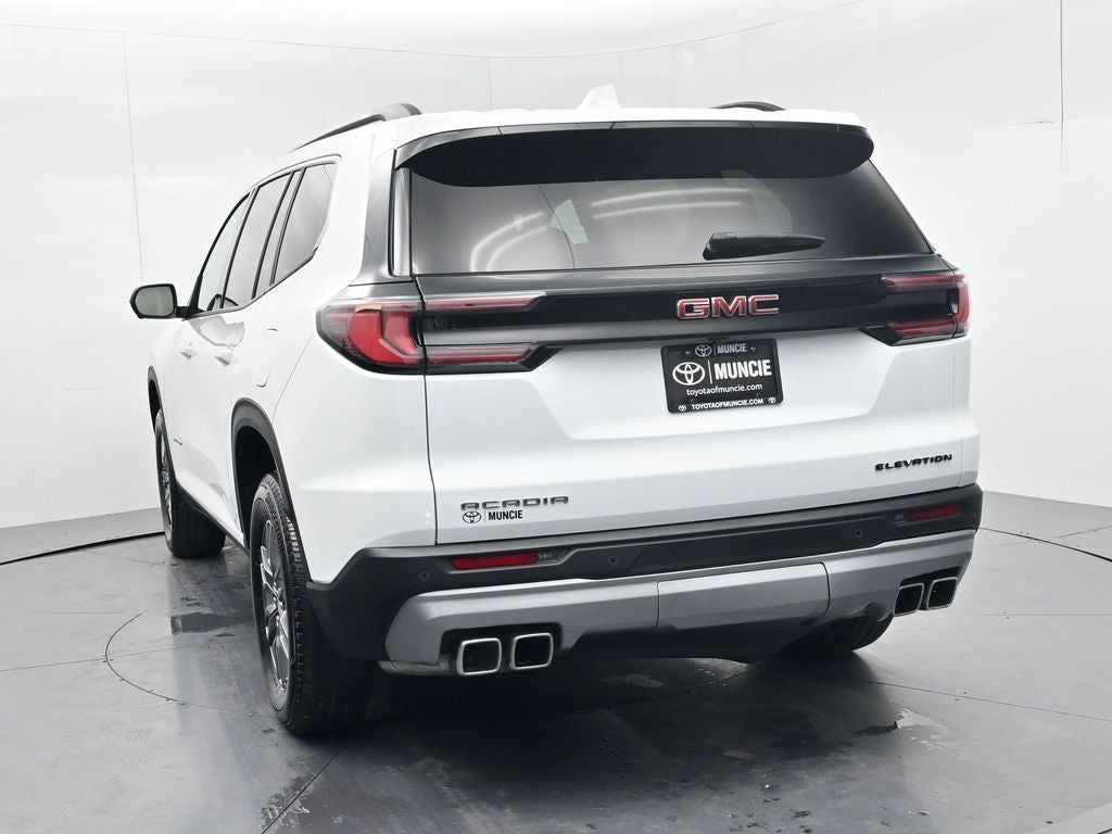 2025 GMC Acadia Elevation