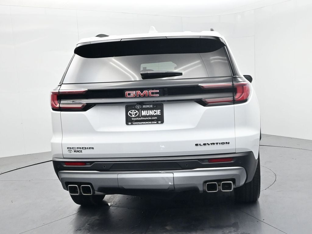 2025 GMC Acadia Elevation