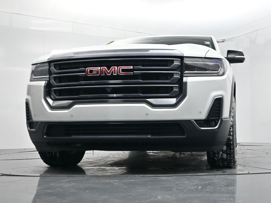 2022 GMC Acadia AT4