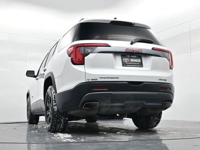 2022 GMC Acadia AT4
