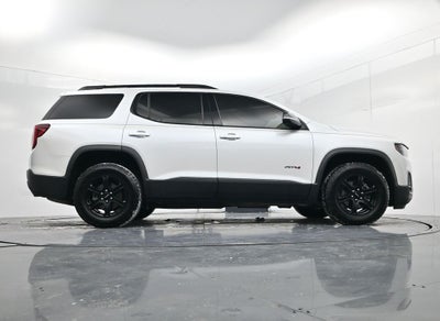 2022 GMC Acadia AT4