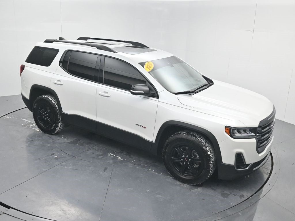 2022 GMC Acadia AT4
