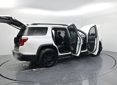 2022 GMC Acadia AT4