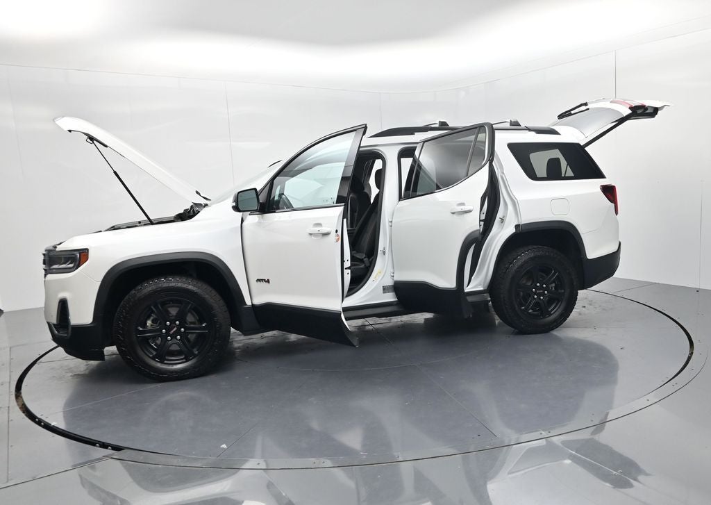 2021 GMC Acadia AT4