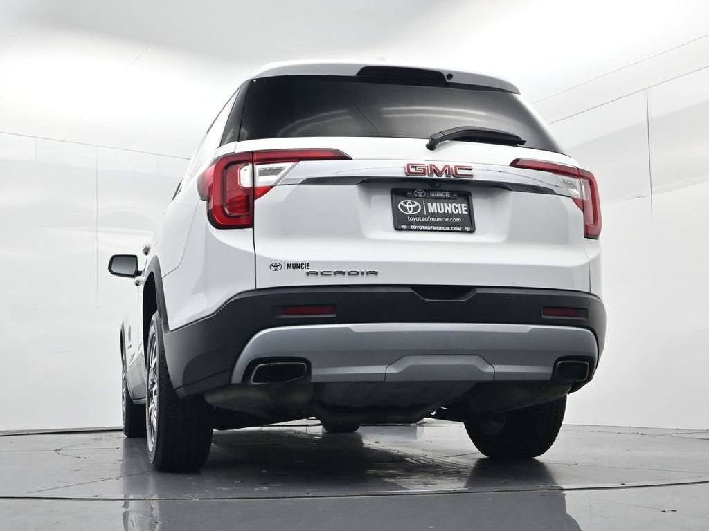 2021 GMC Acadia SLT