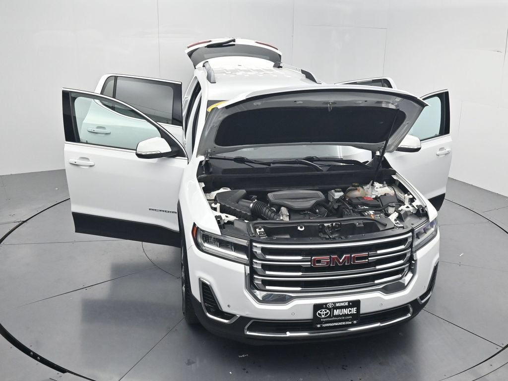 2021 GMC Acadia SLT