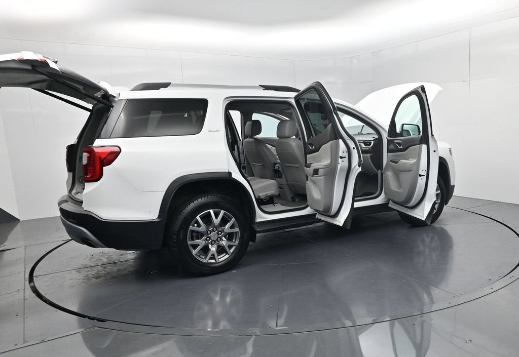2021 GMC Acadia SLT