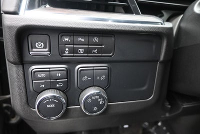 2025 Chevrolet Suburban LT