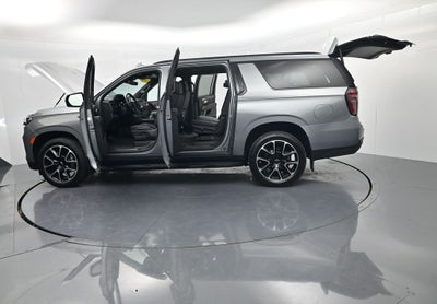 2023 Chevrolet Suburban RST