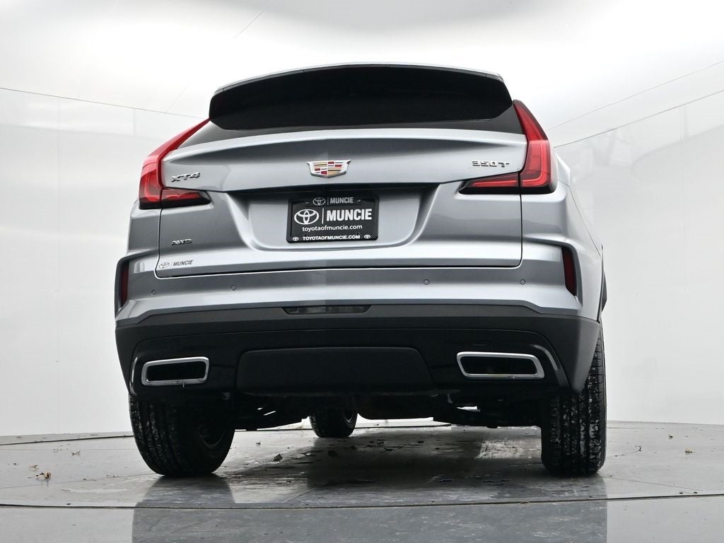 2025 Cadillac XT4 Premium Luxury