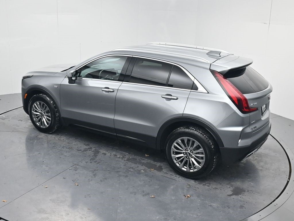 2025 Cadillac XT4 Premium Luxury