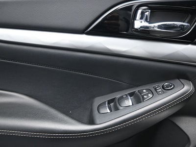 2023 Nissan Maxima SV