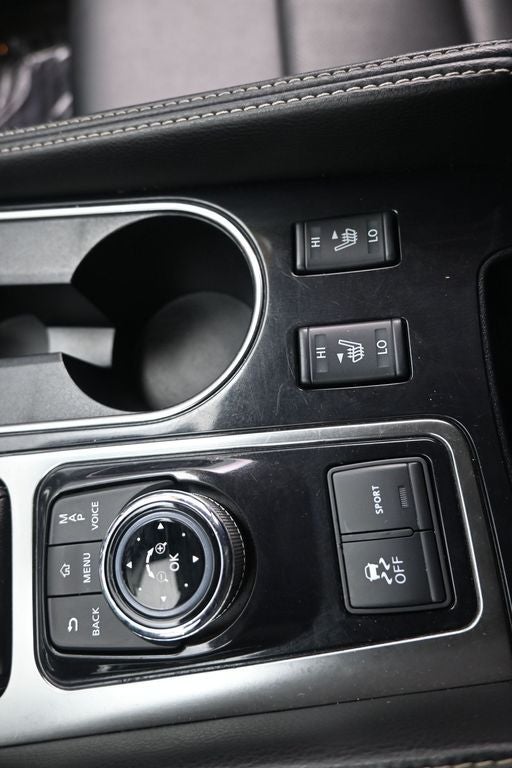 2023 Nissan Maxima SV