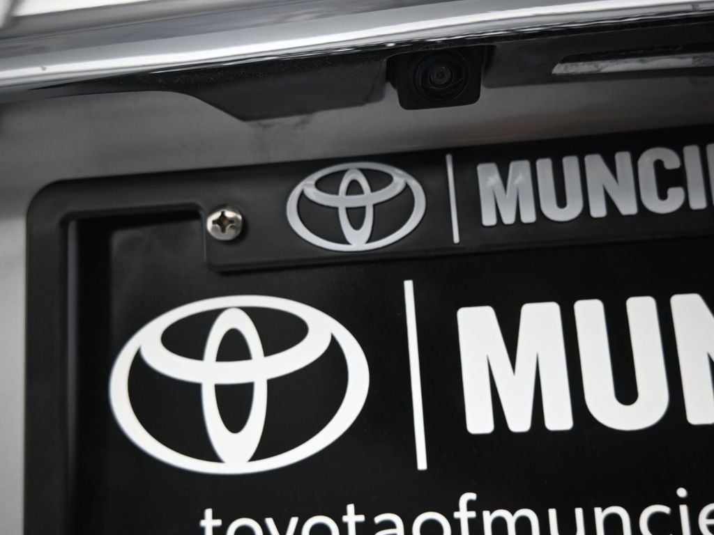 2023 Nissan Maxima SV