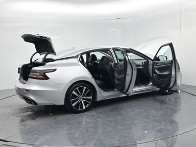 2023 Nissan Maxima SV