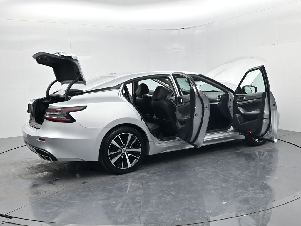 2023 Nissan Maxima SV