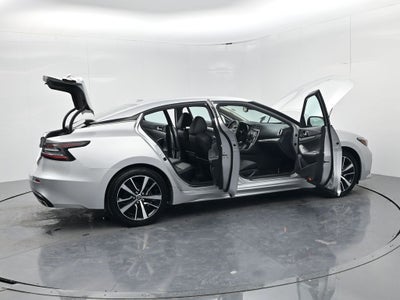 2023 Nissan Maxima SV