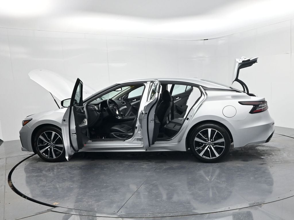 2023 Nissan Maxima SV