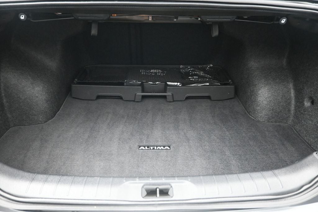 2023 Nissan Altima 2.0 SR