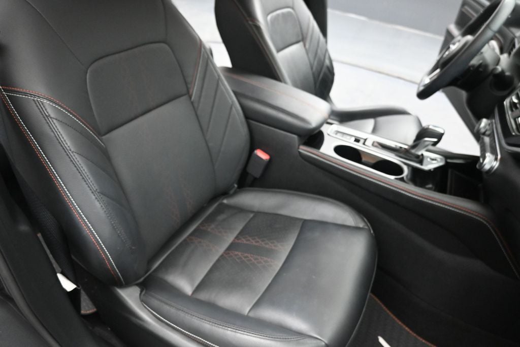 2023 Nissan Altima 2.0 SR