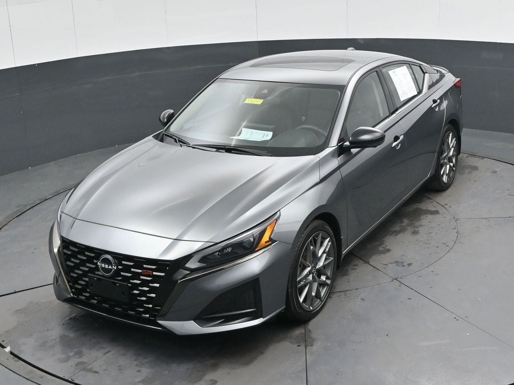 2023 Nissan Altima 2.0 SR