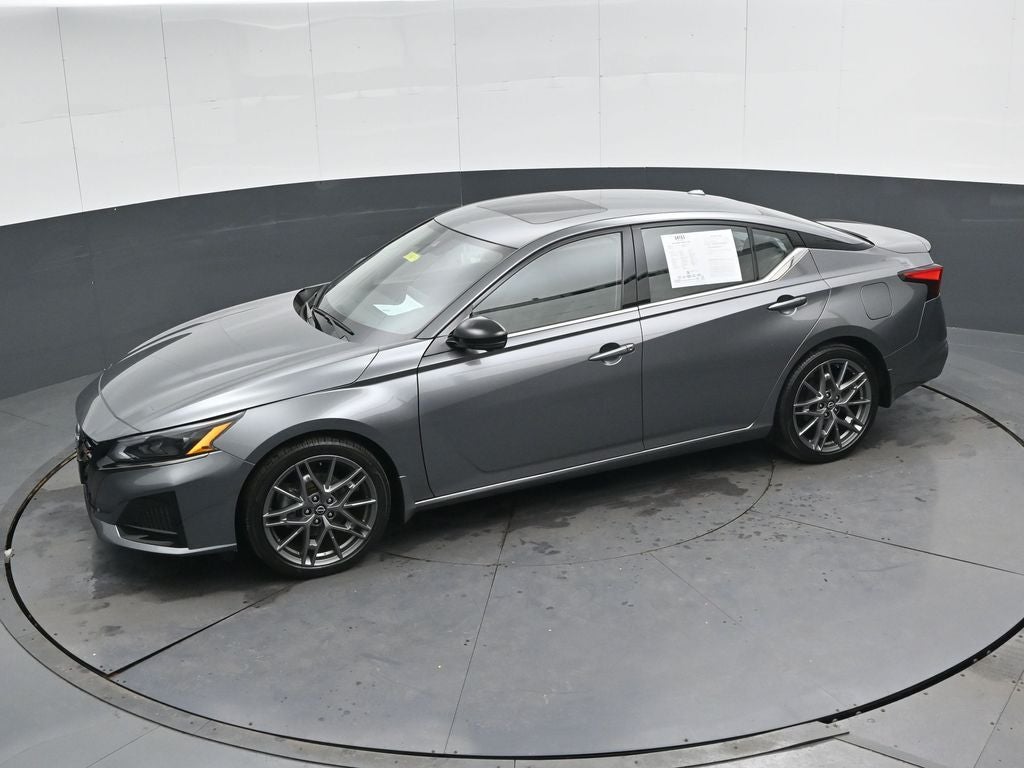 2023 Nissan Altima 2.0 SR