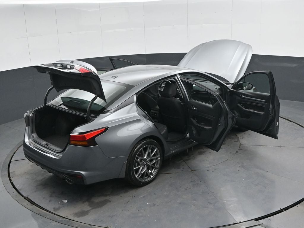 2023 Nissan Altima 2.0 SR
