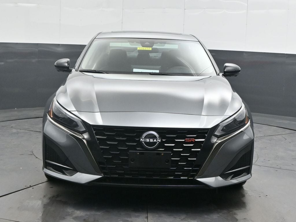 2023 Nissan Altima 2.0 SR