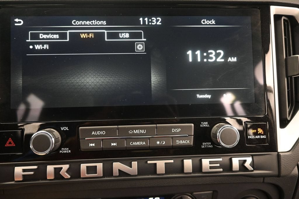 2025 Nissan Frontier SV