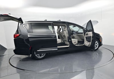 2018 Chrysler Pacifica Touring L Plus